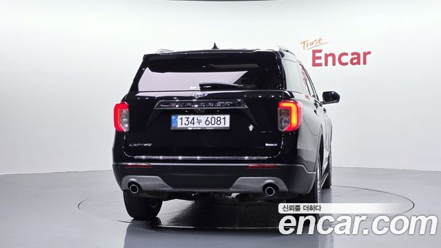 Ford Explorer (VI) 2.3 LimIted 4WD 2020 — фото 4