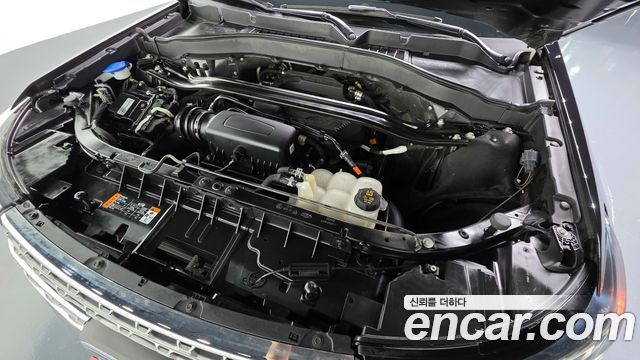 Ford Explorer (VI) 2.3 LimIted 4WD 2020 — фото 6