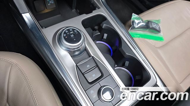 Ford Explorer (VI) 2.3 LimIted 4WD 2020 — фото 9