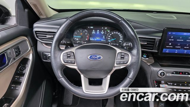 Ford Explorer (VI) 2.3 LimIted 4WD 2020 — фото 17