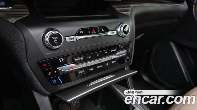 Ford Explorer (VI) 2.3 LimIted 4WD 2020 — фото 21