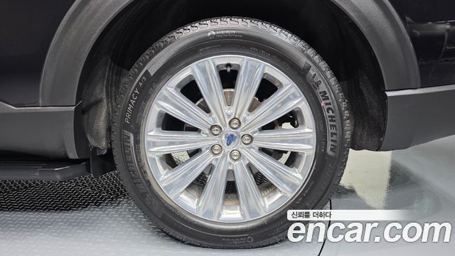 Ford Explorer (VI) 2.3 LimIted 4WD 2020 — фото 27