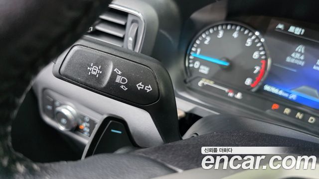 Ford Explorer (VI) 2.3 LimIted 4WD 2020 — фото 34