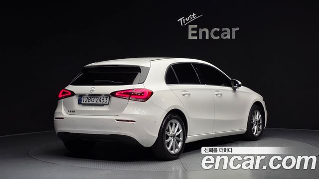 Mercedes-Benz A-Class (W177) A220 Hatchback 2019 — фото 2