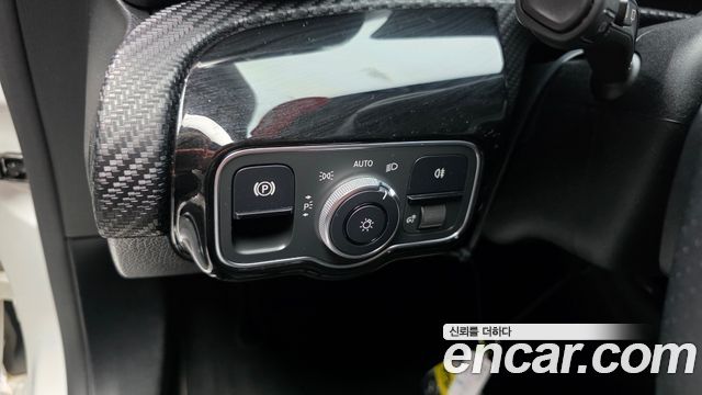 Mercedes-Benz A-Class (W177) A220 Hatchback 2019 — фото 18