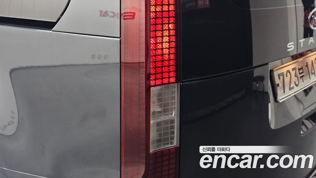Hyundai Staria Tourer 11-Seater Smart 2022 — фото 23