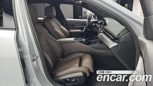 BMW 5 Series (G60) 520i M Sport 2024 — фото 32