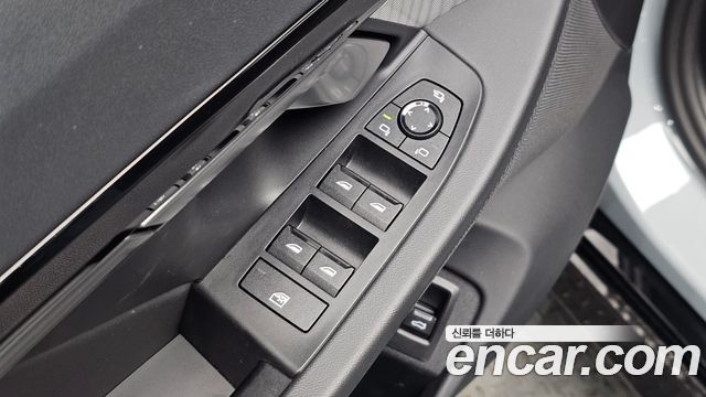 BMW 5 Series (G60) 520i M Sport 2024 — фото 36