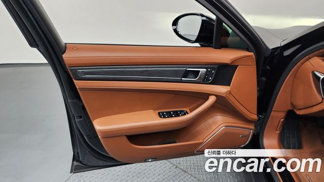 Porsche Panamera (971) 2.9 AWD Platinum Edition 2023 — фото 24