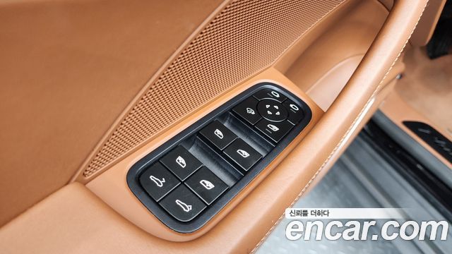 Porsche Panamera (971) 2.9 AWD Platinum Edition 2023 — фото 37