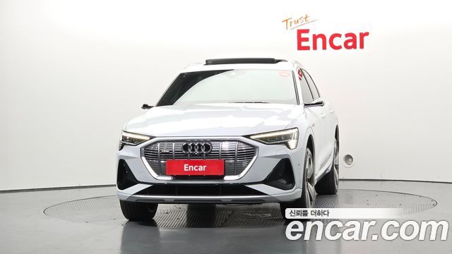 Audi e-tron 55 Quattro Sportback 2022 — фото 3