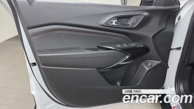 Chevrolet Trax Crossover 1.2 RS Plus 2024 — фото 24