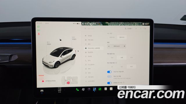 Tesla Model Y RWD 2024 — фото 16