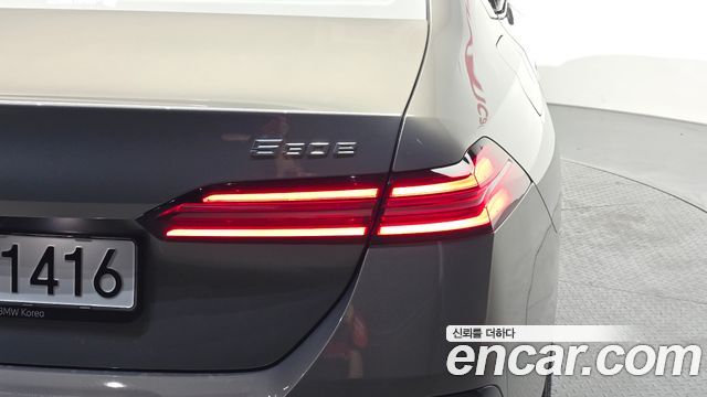 BMW 5 Series (G60) 530e xDrive M Sport 2025 — фото 29