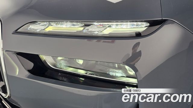 BMW 7 Series (G70) 740i sDrive Design Pure Excellence 2023 — фото 28