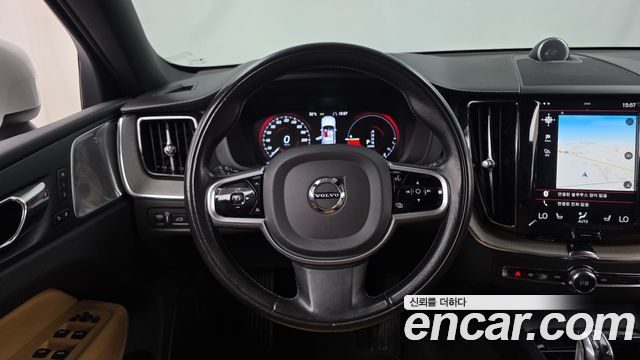 Volvo XC60 (II) T8 Inscription 2018 — фото 17