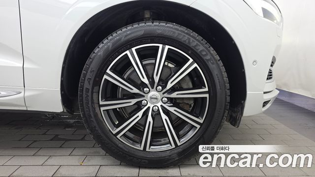 Volvo XC60 (II) T8 Inscription 2018 — фото 27