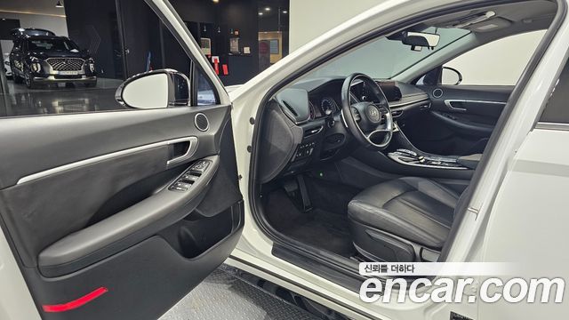 Hyundai Sonata (DN8) 2.0 Modern 2023 — фото 10