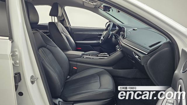 Hyundai Sonata (DN8) 2.0 Modern 2023 — фото 11