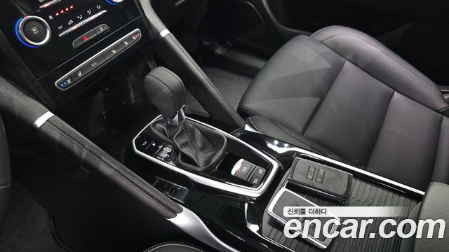 Renault Korea QM6 2.0 LPe RE 2WD 2021 — фото 9