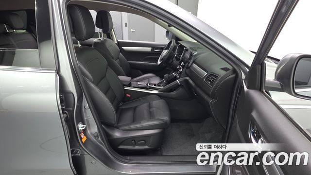 Renault Korea QM6 2.0 LPe RE 2WD 2021 — фото 26
