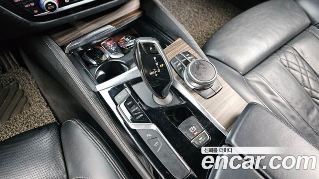 BMW 5 Series (G30) 530i M Sport Package Plus 2018 — фото 9