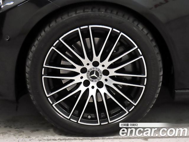 Mercedes-Benz C-Class (W206) C300 4MATIC Avantgarde 2024 — фото 5