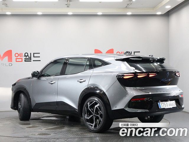 Renault Korea Filante 1.5 E-Tech Esprit Alpine 2WD 2027 — фото 4