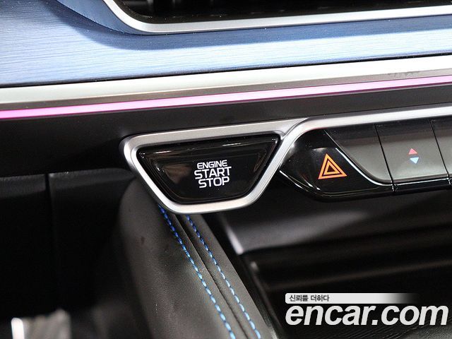 Renault Korea Filante 1.5 E-Tech Esprit Alpine 2WD 2027 — фото 9