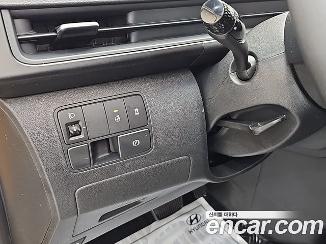 Hyundai Staria L3.5  Kinder Safety Car 15-Seater 2022 — фото 18