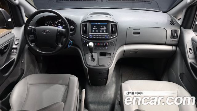 Hyundai Grand Starex Van 5-Seater Smart 2021 — фото 7