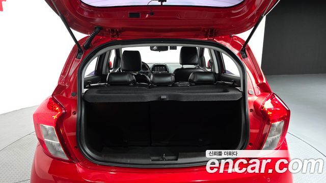 Chevrolet Spark Premier 2019 — фото 24