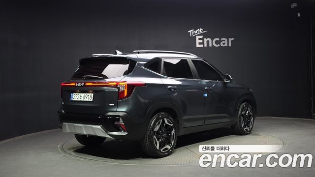 Kia Seltos Gasoline 1.6 Turbo 4WD Signature 2025 — фото 2