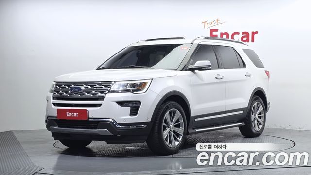 Ford Explorer 2.3 Limited 4WD 5th
