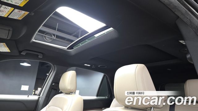 Ford Explorer 2.3 Limited 4WD 5th 2018 — фото 17