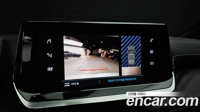 Peugeot e-2008 (II) EV GT 2023 — фото 15