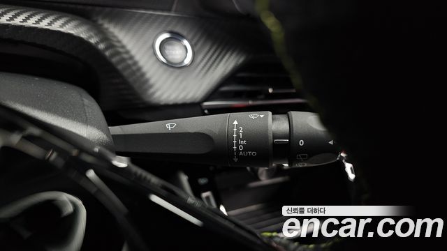 Peugeot e-2008 (II) EV GT 2023 — фото 28