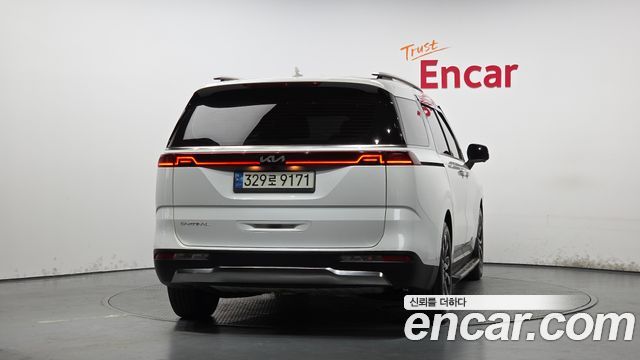 Kia Carnival (IV) Gasoline 9-Seater Signature 2023 — фото 4