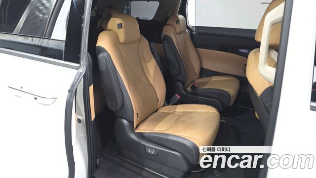 Kia Carnival (IV) Gasoline 9-Seater Signature 2023 — фото 15