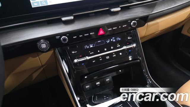 Kia Carnival (IV) Gasoline 9-Seater Signature 2023 — фото 21