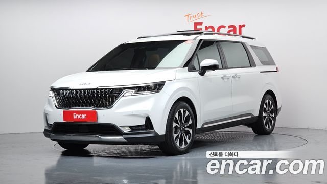 Kia Carnival (IV) Gasoline 9-Seater Signature 2023 — фото 1