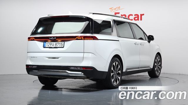 Kia Carnival (IV) Gasoline 9-Seater Signature 2023 — фото 2