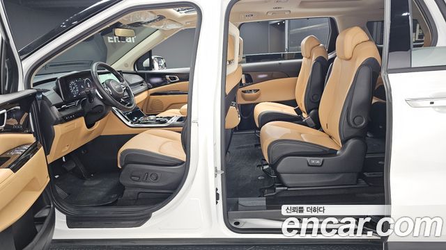 Kia Carnival (IV) Gasoline 9-Seater Signature 2023 — фото 11