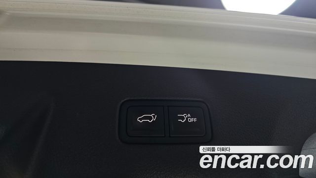 Kia Carnival (IV) Gasoline 9-Seater Signature 2023 — фото 15
