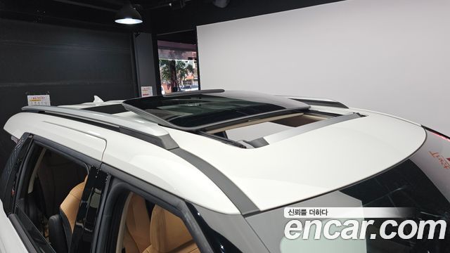 Kia Carnival (IV) Gasoline 9-Seater Signature 2023 — фото 16