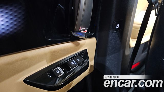 Kia Carnival (IV) Gasoline 9-Seater Signature 2023 — фото 20