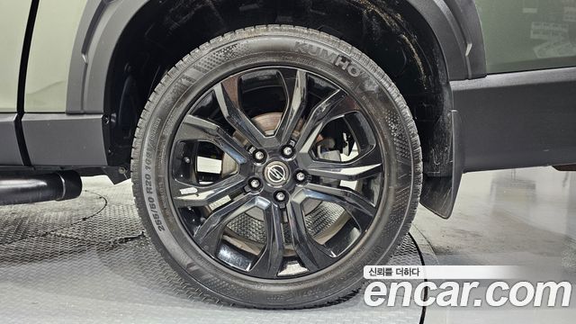 KG Mobility (SsangYong) Rexton Sports Khan Diesel 2.2 4WD Noblesse 2021 — фото 21