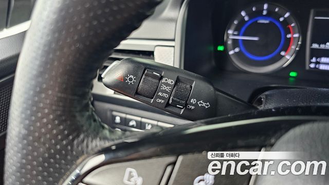 KG Mobility (SsangYong) Rexton Sports Khan Diesel 2.2 4WD Noblesse 2021 — фото 34