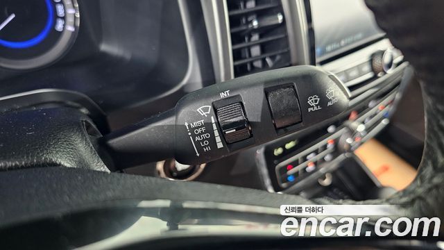 KG Mobility (SsangYong) Rexton Sports Khan Diesel 2.2 4WD Noblesse 2021 — фото 36
