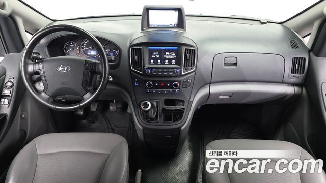 Hyundai Grand Starex Van 5-Seater Smart 2021 — фото 7